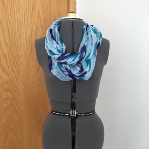 Retro Blue Summer Circle Scarf
